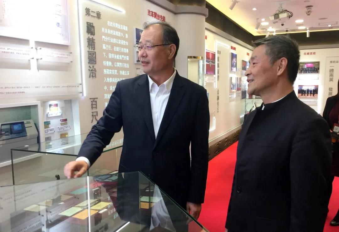 18����luck��(�й�)-�ٷ���վ