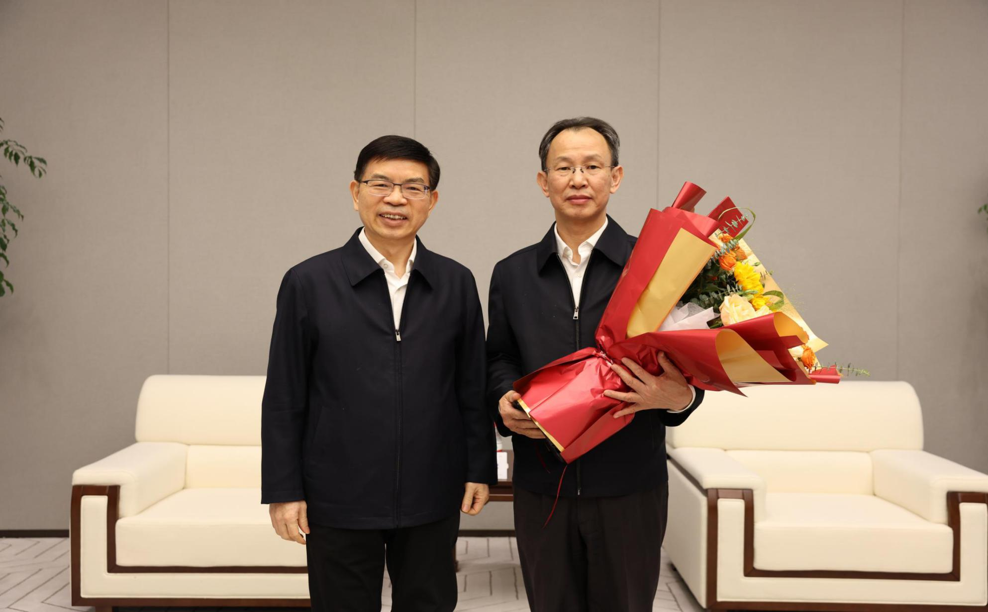 ����׿�����ʡ����󡢹���ί����ǡ����Ρ�������ҵˢ��