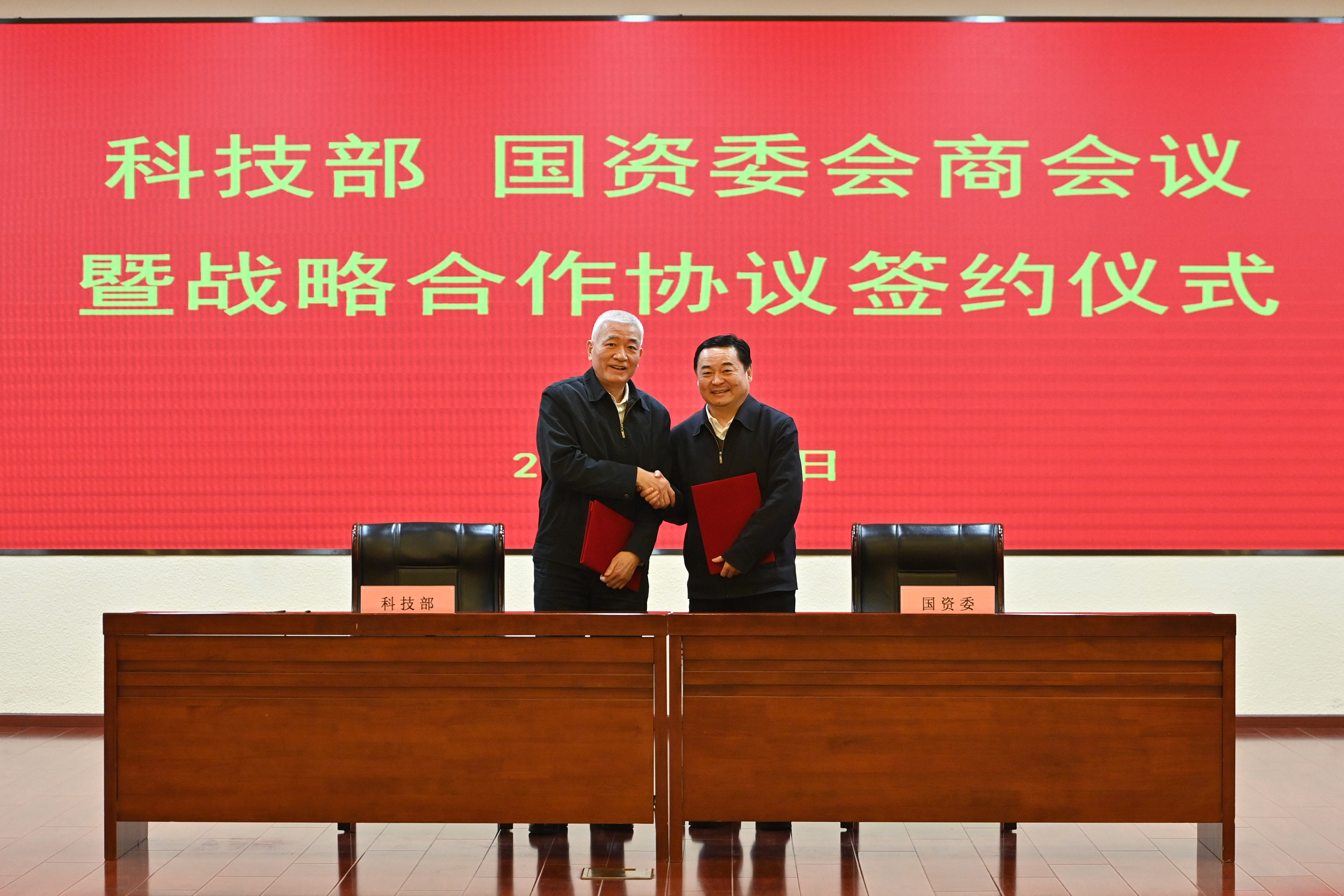 18����luck��(�й�)-�ٷ���վ