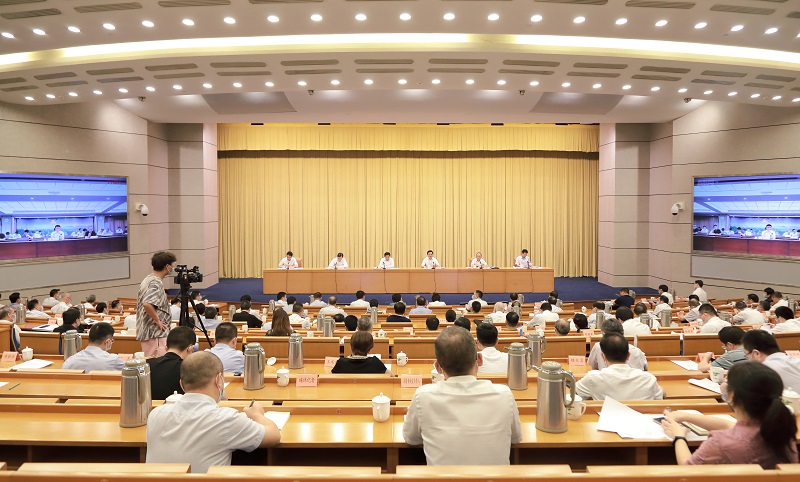 �����ڡ����ʡ����󡢹���ί�����鳤����ҵˢ��