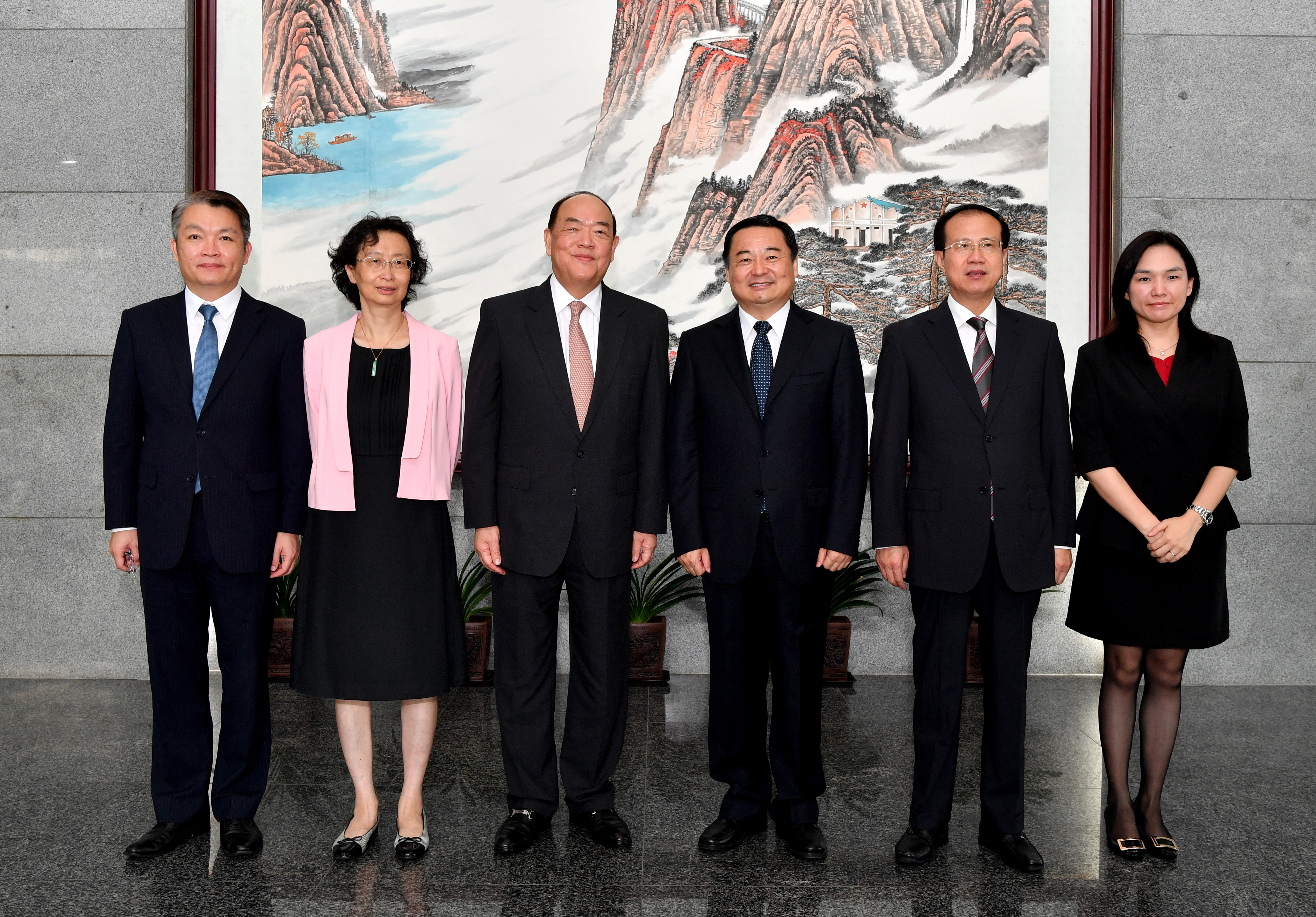 18����luck��(�й�)-�ٷ���վ